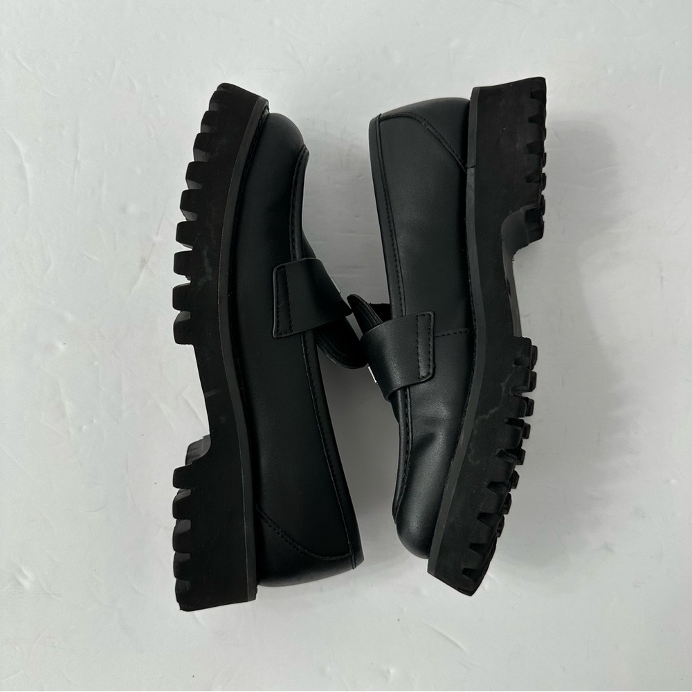 DKNY Black Leather Chunky Lug Sole Platform Loafers Slip On Sz 8.5 Grunge Goth - Picture 5 of 9